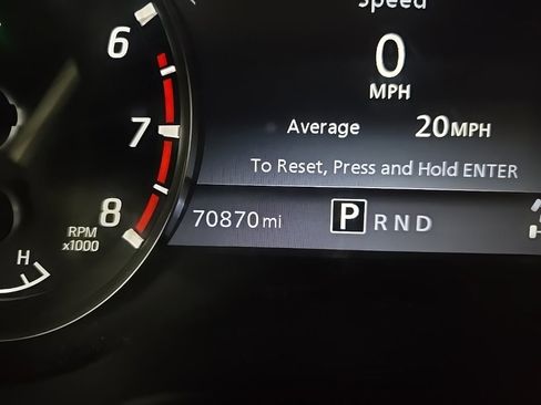 Used 2021 Nissan Titan SV w/ SV Convenience Package image 22