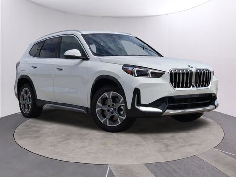 New 2025 BMW X1 xDrive28i w/ Technology Package image 1