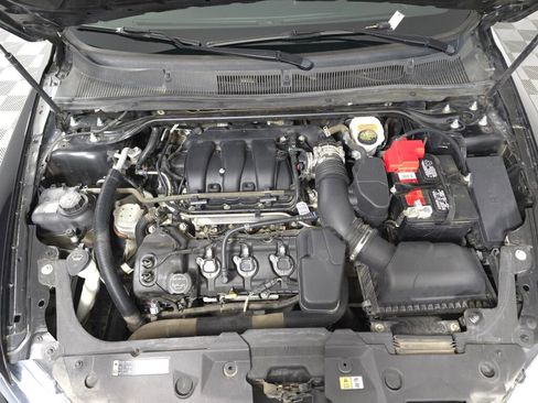 Used 2019 Ford Taurus SEL image 30