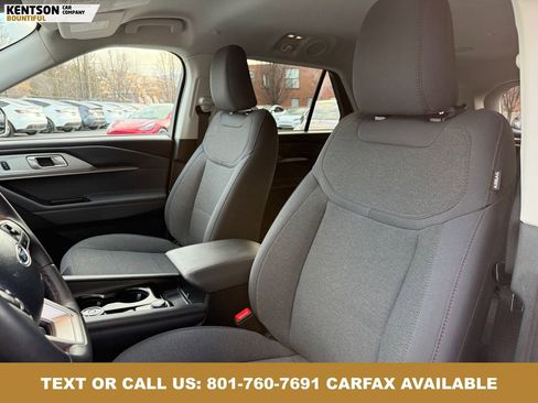 Used 2025 Ford Explorer Active AWD/4WD image 24