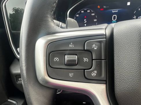 Used 2022 Chevrolet Silverado 1500 LTZ AWD/4WD image 6