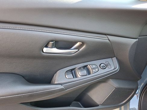 Certified 2025 Nissan Sentra SV w/ All-Weather Package image 13