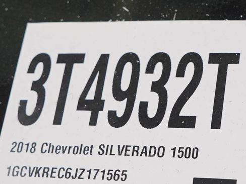 Used 2018 Chevrolet Silverado 1500 LT w/ All Star Edition AWD/4WD image 31