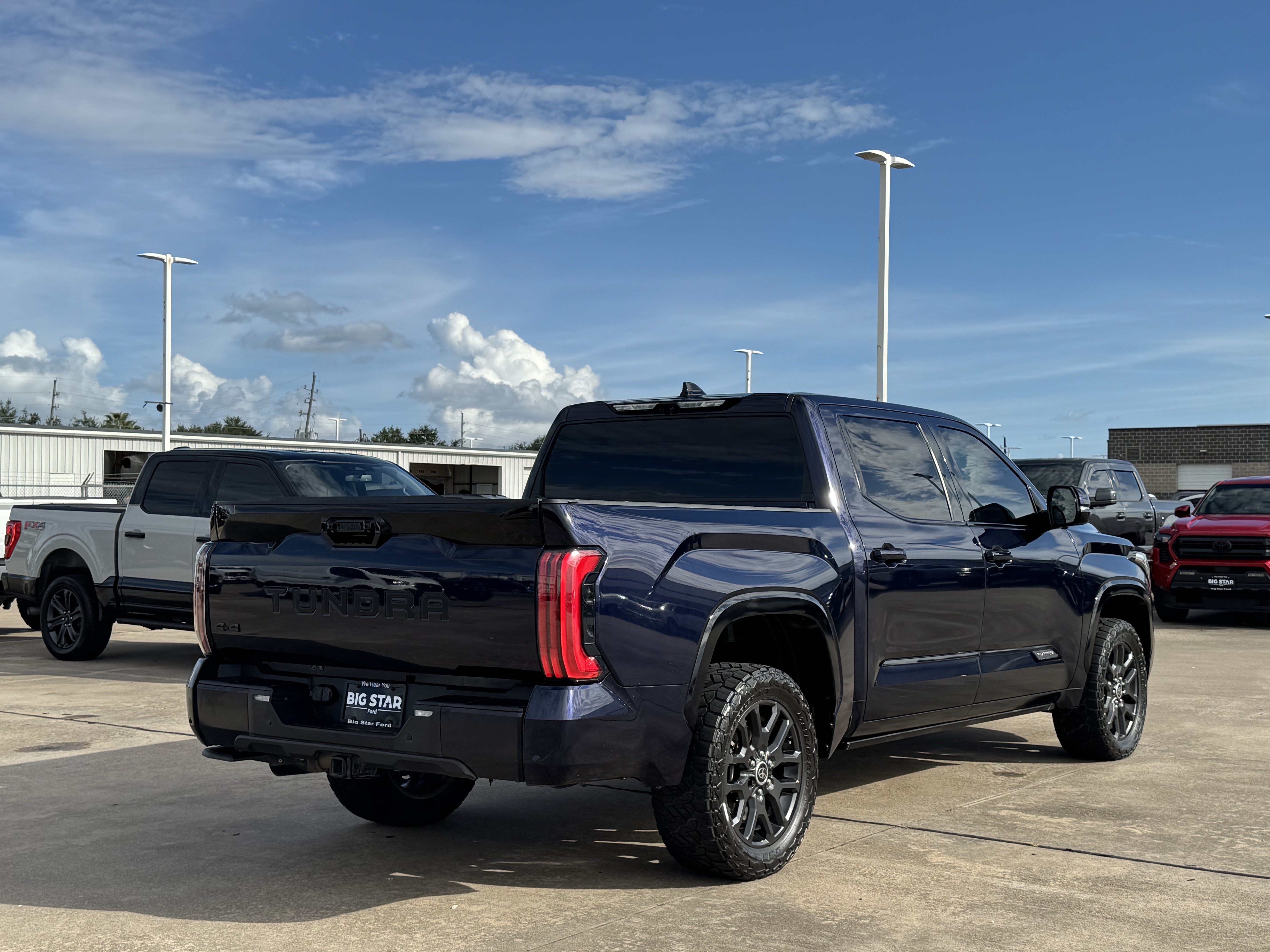 Used 2023 Toyota Tundra Platinum AWD/4WD image 7