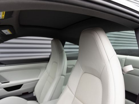 Certified 2024 Porsche 911 Carrera S w/ Premium Package image 23