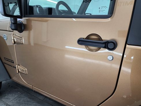 Used 2015 Jeep Wrangler Sport w/ Connectivity Group image 27