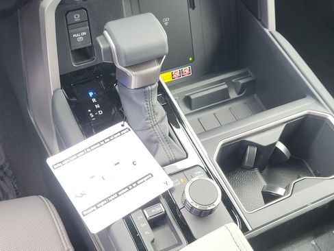 New 2026 Toyota Tundra Limited AWD/4WD image 14