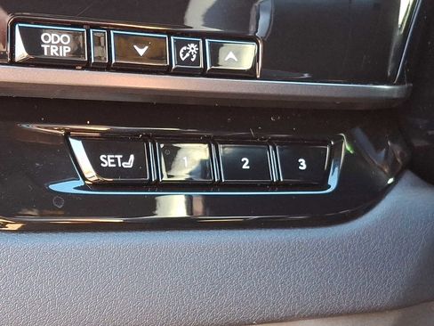 Certified 2025 Lexus RX 350 Premium image 23