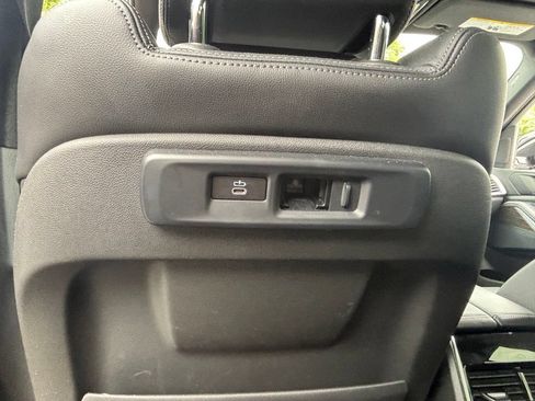 Used 2021 BMW X5 xDrive40i w/ Convenience Package AWD/4WD image 15
