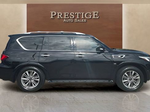 Used 2018 INFINITI QX80 2WD w/ Driver Assistance Package image 18