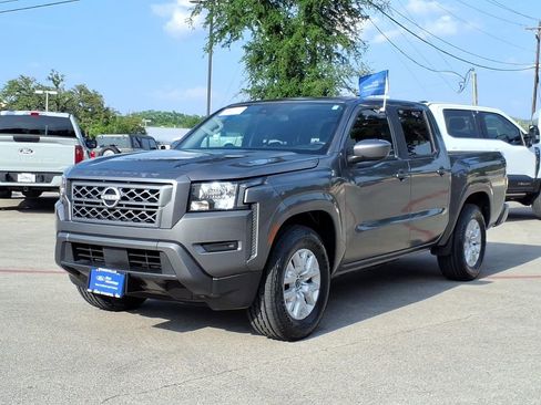Used 2023 Nissan Frontier SV RWD image 11