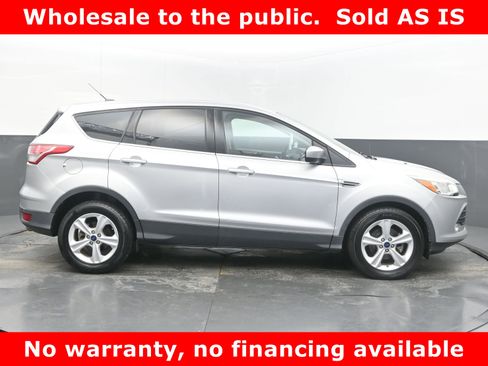 Used 2016 Ford Escape SE image 8