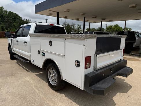 Used 2023 Ford F250 XL w/ XL Driver Assist Package AWD/4WD image 3