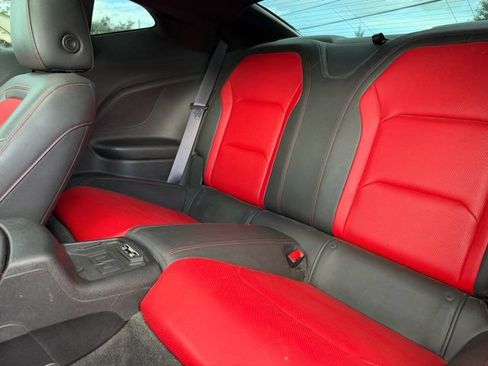 Used 2016 Chevrolet Camaro SS RWD image 19
