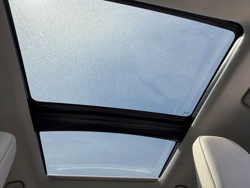 Used 2022 Lexus RX 450h AWD w/ Premium Package image 14