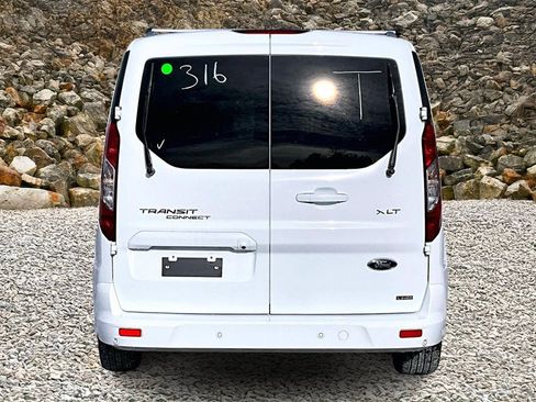 Used 2017 Ford Transit Connect XLT image 4
