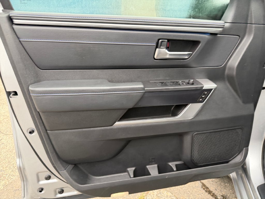 Used 2024 Toyota Tundra Platinum AWD/4WD image 20