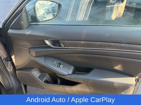 Used 2022 Honda Accord Touring image 21