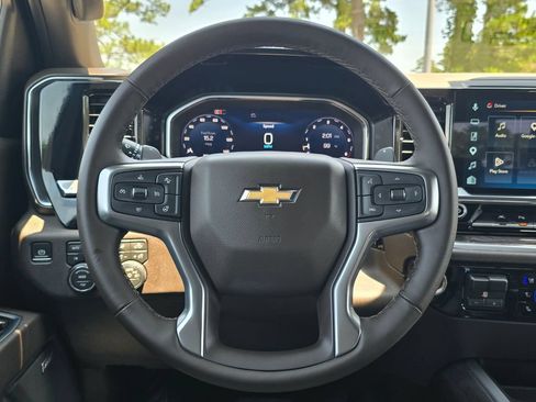 Used 2026 Chevrolet Silverado 1500 LTZ w/ Z71 Off-Road Package AWD/4WD image 14