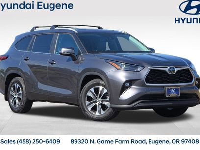 Used 2023 Toyota Highlander XLE
