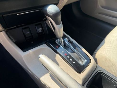 Used 2015 Honda Civic LX image 17