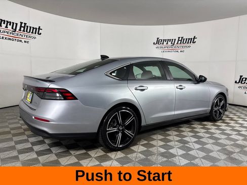 Used 2024 Honda Accord Sport image 5