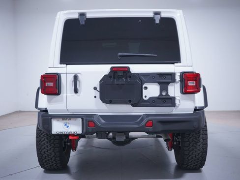 Used 2024 Jeep Wrangler Unlimited Rubicon AWD/4WD image 5