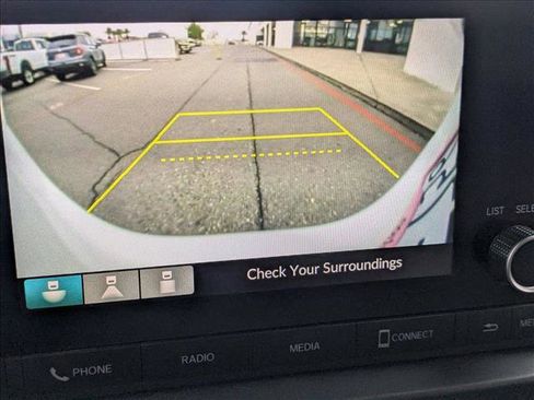 Certified 2023 Honda Pilot LX image 14