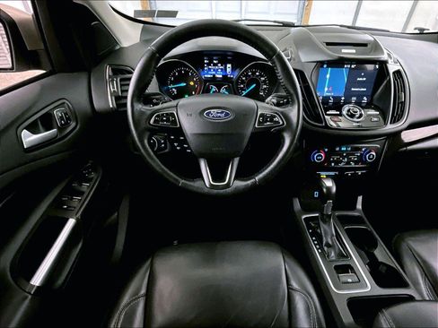 Used 2017 Ford Escape Titanium AWD/4WD image 5