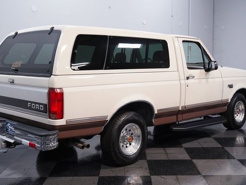 Used 1993 Ford F150 XLT image 11