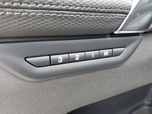 Used 2025 Land Rover Discovery Sport Dynamic SE AWD/4WD image 22
