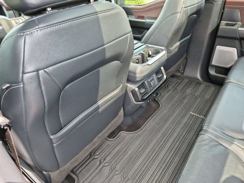 Used 2021 Ford F150 Lariat w/ Equipment Group 502A High AWD/4WD image 18