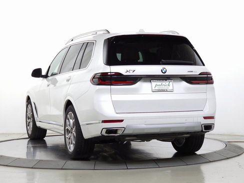 Used 2026 BMW X7 xDrive40i image 6
