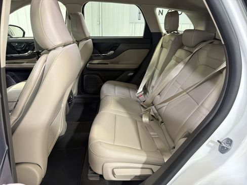 Used 2022 Lincoln Corsair FWD image 23