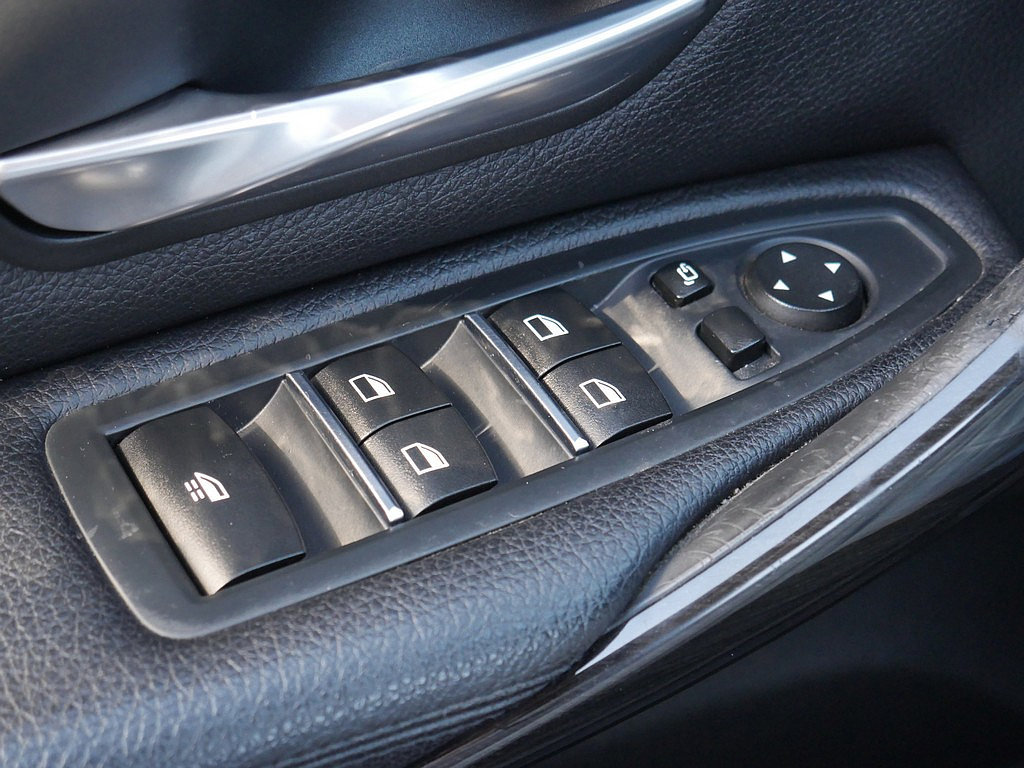 Used 2018 BMW 430i Convertible RWD image 23