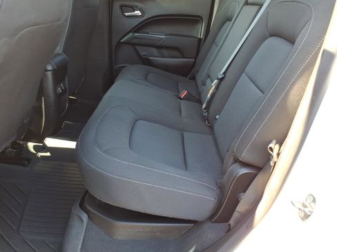 Certified 2022 Chevrolet Colorado LT w/ LT Convenience Package image 10