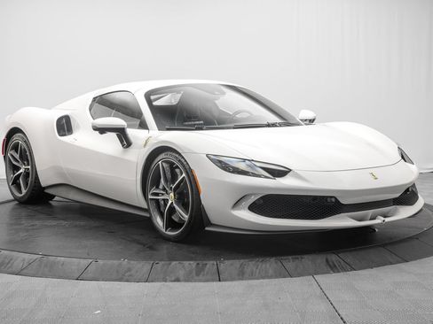 Used 2026 Ferrari 296 GTS RWD image 9