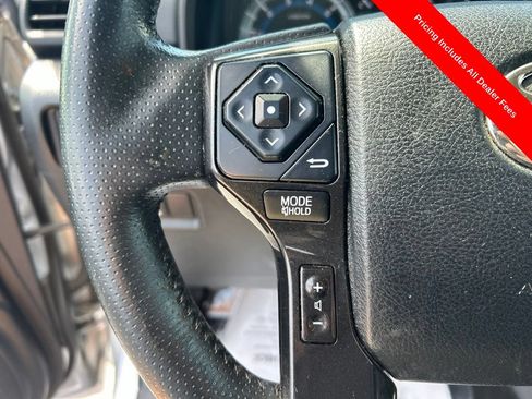 Used 2016 Toyota 4Runner Trail AWD/4WD image 7