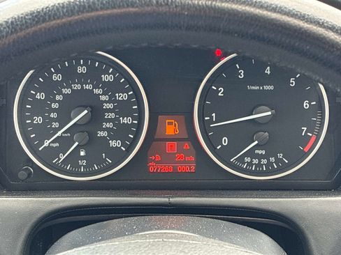 Used 2012 BMW X5 xDrive50i AWD/4WD image 25