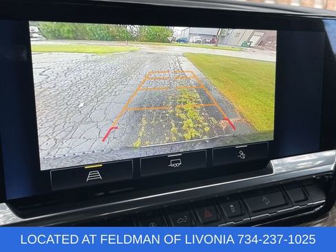 Used 2022 Chevrolet Silverado 1500 LT image 14