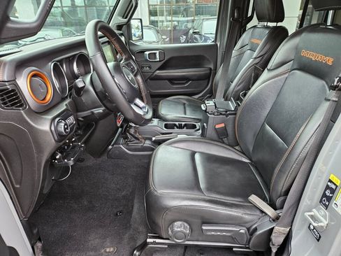 Used 2022 Jeep Gladiator Mojave w/ LED Lighting Group AWD/4WD image 17