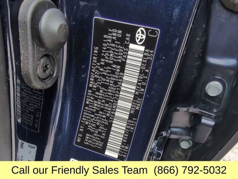 Used 2024 Toyota Corolla LE image 27