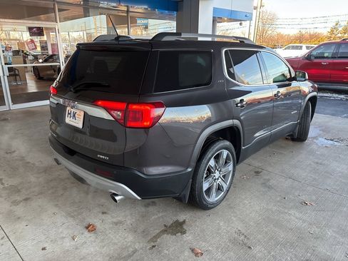 Used 2018 GMC Acadia SLT image 5
