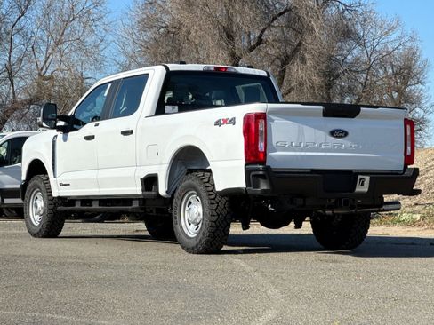 New 2026 Ford F250 XL w/ XL Off-Road Package image 5