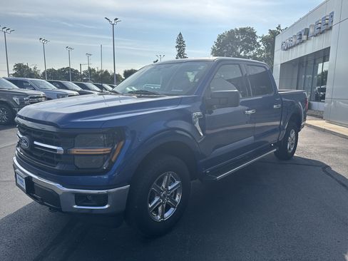 Used 2025 Ford F150 XLT w/ Equipment Group 301A Standard AWD/4WD image 3