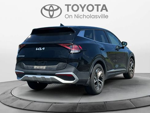 Used 2025 Kia Sportage EX FWD image 5