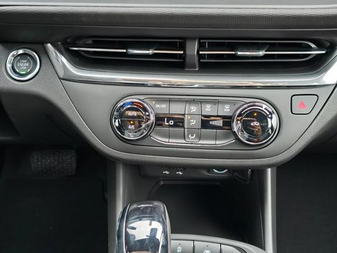 New 2026 Buick Envista Preferred FWD image 16