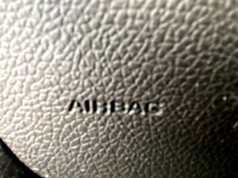 Used 2022 Chevrolet Express 3500 RWD 3500 135 w/ Driver Convenience Package image 39