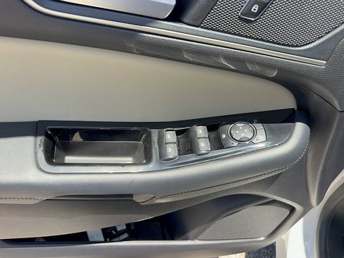 Certified 2019 Ford Edge SEL w/ Equipment Group 201A AWD/4WD image 10