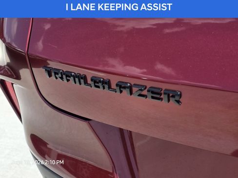 Used 2022 Chevrolet TrailBlazer RS w/ Sun and Liftgate Package FWD image 10